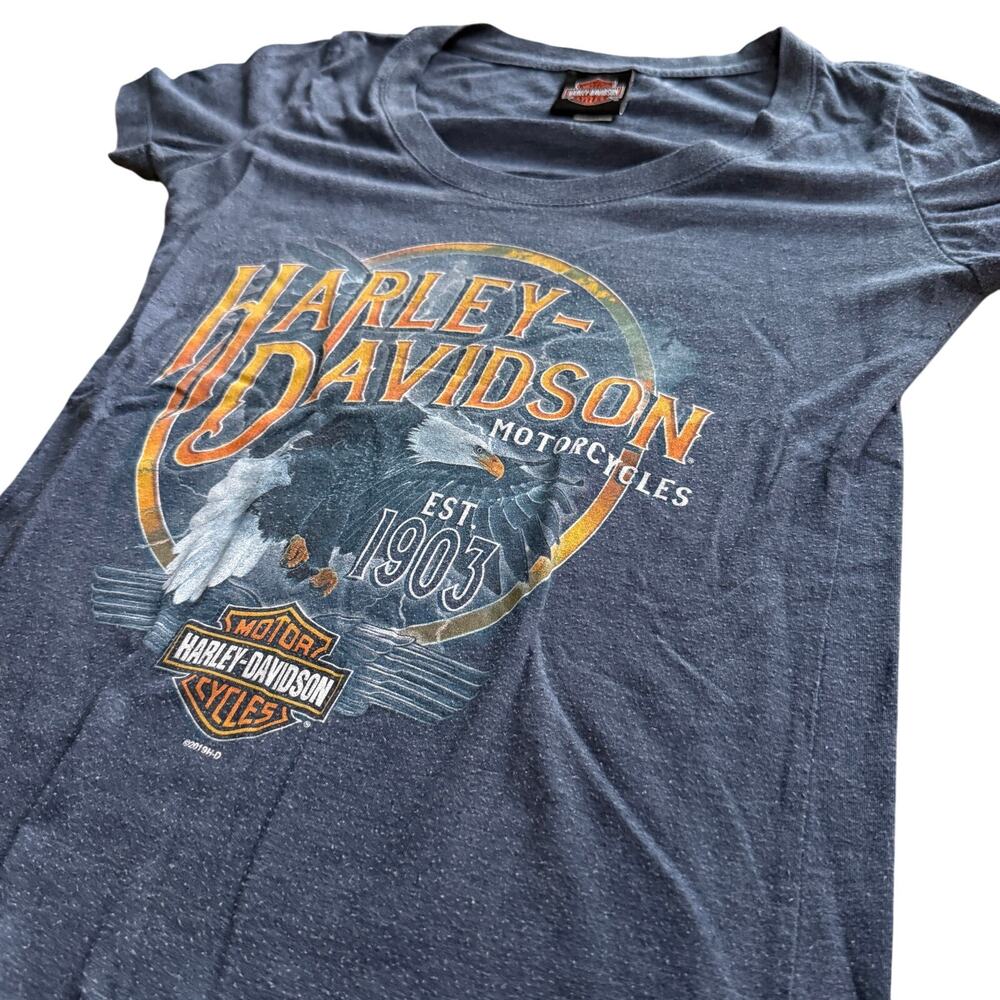 Harley-Davidson The Legend Lives On Milwaukee Eagle Graphic‎ T-Shirt Women's S